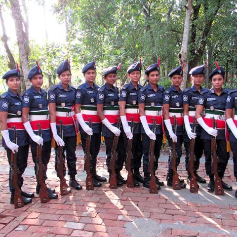 A colorful  Guard of Honor was given to Honorable Home Minister Mr. Asaduzzaman Khan Kamal at DUS campus in the eve of opening ceremony of Radio Sagor Dwip